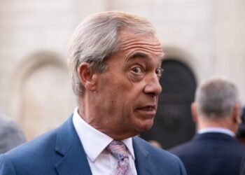 Nigel Farage, „cu adevărat îngrijorat” după amenințările unui migrant afgan: „Spunea că vine în Anglia și că mă va împușca!”