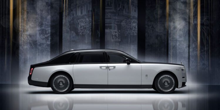 Rolls-Royce lansează cel mai scump sedan din lume: Phantom Centenary Private Collection, o ediție de 2,5 milioane de lire sterline
