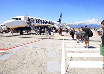 Ryanair spune adio biletelor pe hârtie! Îmbarcarea se va face doar digital ✈️