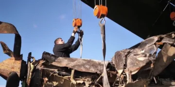 Avion american prăbușit în 1945, scos la suprafață în Kamceatka! „Kingcobra” revine la viață după aproape 80 de ani sub apă