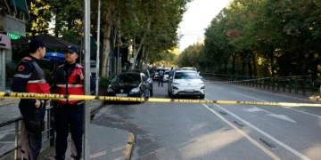 Judecător ucis într-o sală de tribunal din Albania