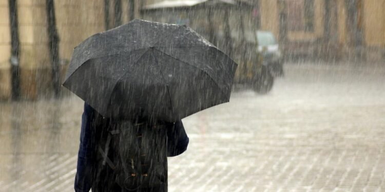 Avertizare meteo de vreme severă. Sunt vizate județele Olteniei, plus Caraș-Severin și Hunedoara