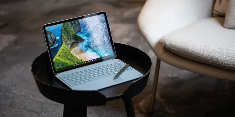 Microsoft mută strategic pentru a reduce dependența de China