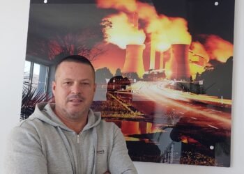 Un pensionar din CE Oltenia anunță proteste pentru salvarea companiei