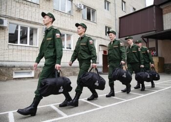 🇷🇺 Rusia schimbă regulile armatei: Recrutare militară pe tot parcursul anului!