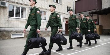 🇷🇺 Rusia schimbă regulile armatei: Recrutare militară pe tot parcursul anului!
