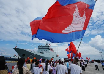 Două nave de război chineze, în vizită de prietenie în Cambodgia, pe fondul tensiunilor regionale