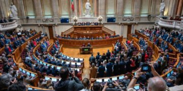 Portugalia interzice vălurile care acoperă fața în spațiile publice