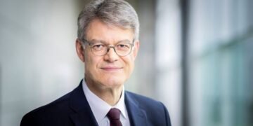 A leșinat la ședința de guvern