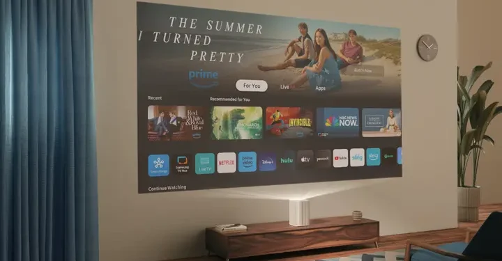 Samsung dă lovitura cu The Premiere 5 – proiectorul care transformă orice perete într-un ecran tactil interactiv!