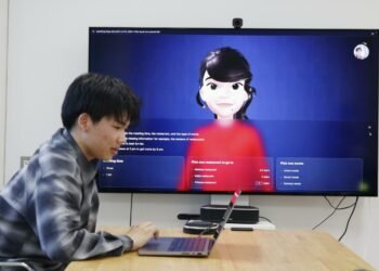 Japonia folosește inteligența artificială pentru educație, prevenirea absenteismului și păstrarea memoriei supraviețuitorilor bombei atomice