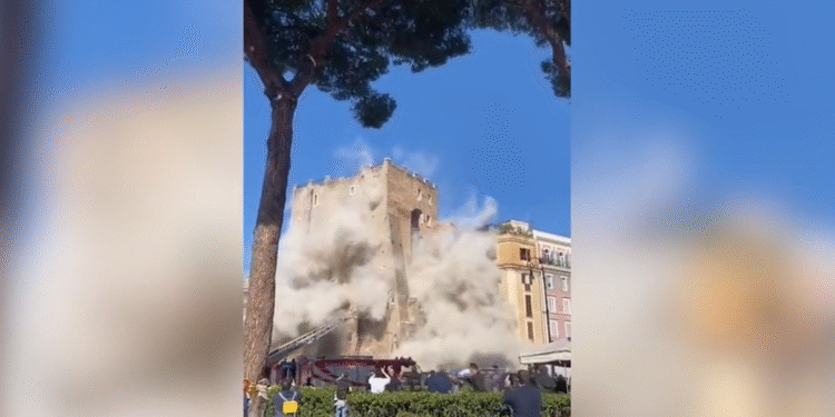 Roma: Muncitor român, prins sub dărâmături după prăbușirea turnului medieval Torre dei Conti