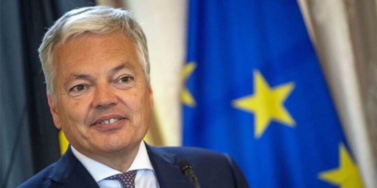💣 Scandal uriaș la Bruxelles! Fost comisar european, acuzat oficial de spălare de bani