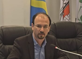Primar revoltat: „Un miliard de euro din bugetul de stat, aruncați pe foc pentru CE Oltenia”