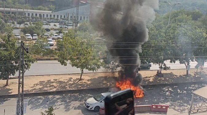 Atentat sinucigaș în Islamabad: 12 morți și zeci de răniți în fața unui tribunal