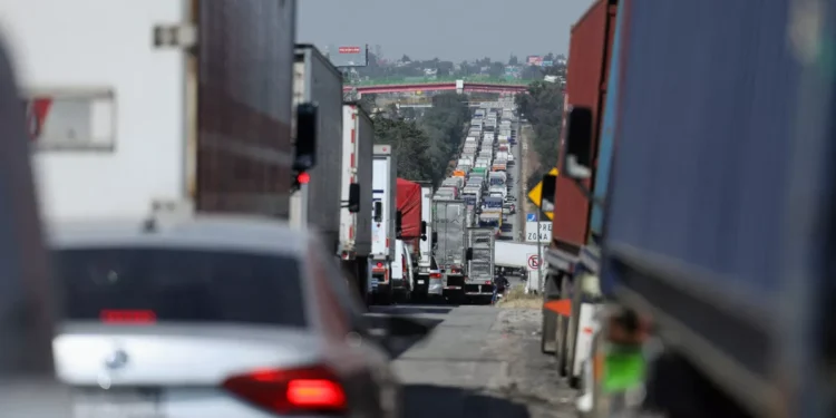 Lituania își redeschide granița cu Belarus, dar mii de camioane rămân blocate: Vilnius acuză „șantaj” și „amenințări hibride”