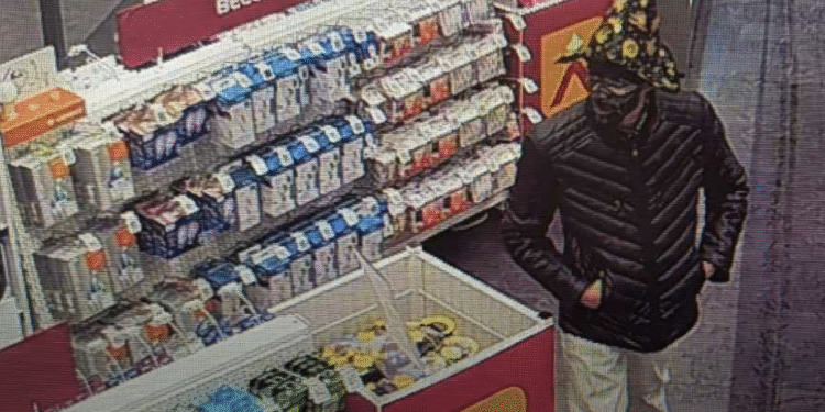 Cum a mers la furat în noaptea de Halloween