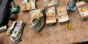 Clanul cocainei din Dolj, prins în flagrant! Cinci membri ai aceleiași familii, arestați după o tranzacție de 54.000 de lei