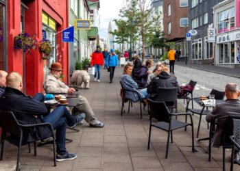 O limbă europeană, la un pas de dispariție: „Suntem înconjurați de engleză”