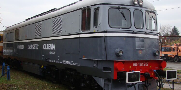 A furat motorină din locomotiva CE Oltenia