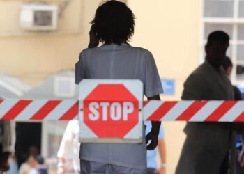 Grecia, în blocaj medical: medicii intră în grevă generală de 48 de ore