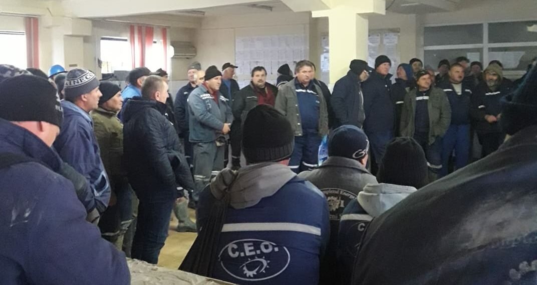 Avocații fac milioane din procesele pentru recalcularea pensiilor. Mii de foști mineri și energeticieni câștigă în instanță pe bandă rulantă