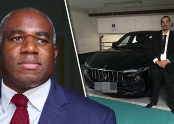 Un șofer de taxi din Franța, achitat după ce a fost acuzat de un ministru britanic că l-a jefuit