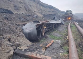 Alunecare de teren la Cariera Tismana