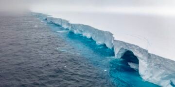 Cel mai mare aisberg din lume nu mai este… cel mai mare