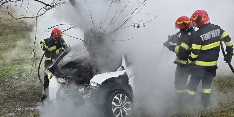 Tânărul șofer avea doar 19 ani. Dumnezeu să-l ierte!