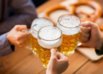 Alarmă în Germania: peste un milion de adulți, tratați pentru dependență de alcool sau intoxicații