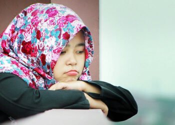 Austria interzice hijabul în școlile pentru elevele sub 14 ani. Controverse puternice și reacții în lanț