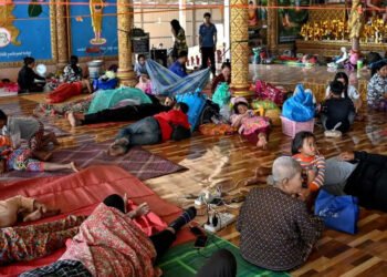 Jumătate de milion de oameni evacuați în Thailanda și Cambodgia, pe fondul escaladării conflictului dintre cele două state