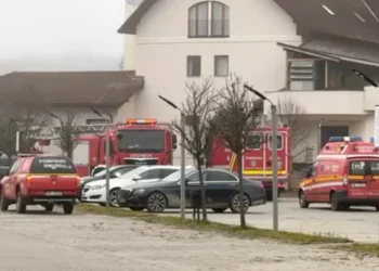 Tavanul unui hotel de lux, prăbușit peste turiști