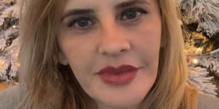 Jurnalistă din Craiova, vizată de o escrocherie. Metoda „Dividendele din 2000” face ravagii în toată țara!