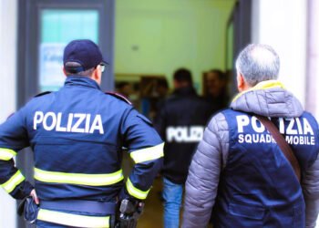 Lovitură dură împotriva traficanților de droguri: aproape 400 de persoane reținute în Italia și 1,4 tone de stupefiante confiscate