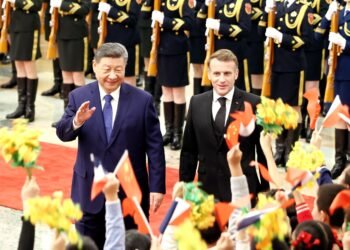 Emmanuel Macron mizează pe Beijing pentru pace în Ucraina: „Cooperarea cu China este decisivă”