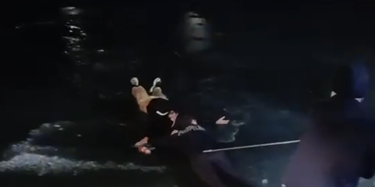 Un arbitru din Târgu Jiu s-a aruncat în apele înghețate