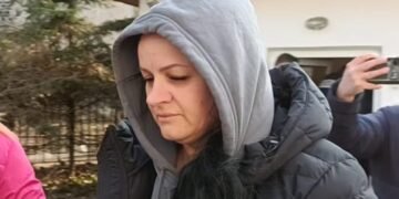 Asistenta „milionară” de la Ambulanță, concediată cu scandal! Bani, bijuterii dispărute și acuzații explozive