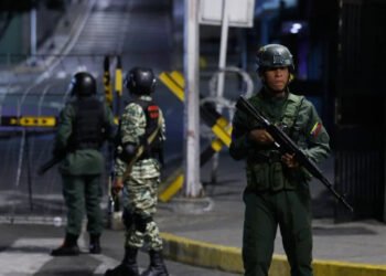 Raidul asupra lui Maduro: Arma „misterioasă” sau ficțiune militară? Detaliile șocante apărute după captura președintelui Venezuelei