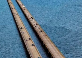 Cel mai lung pod rutier din lume, o provocare pentru șoferi: „ai impresia că mergi spre capătul lumii”