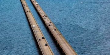 Cel mai lung pod rutier din lume, o provocare pentru șoferi: „ai impresia că mergi spre capătul lumii”