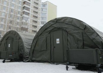Kievul, la un pas de tragedie: blocuri fără căldură, oameni în pragul înghețului. „Se pregătesc să ridice cadavrele”