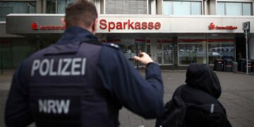 Mii de audieri în dosarul celui mai mare jaf din Germania