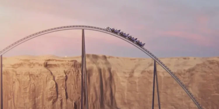 Cel mai mare roller coaster din lume pornește în Arabia Saudită. Trei recorduri mondiale într-un singur parc