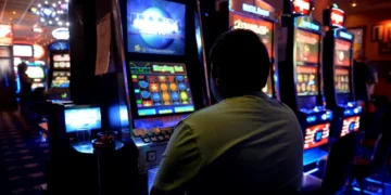 Trei gorjeni bătuți, alți trei arestați