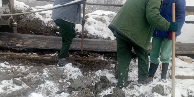 Anunță greva foamei, din cauza concedierilor colective