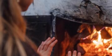 Nu lăsăm Ucraina să înghețe. UE trimite 447 de generatoare!