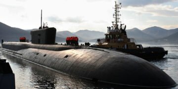 Tensiuni tot mai ridicate pe Atlantic: Rusia trimite un submarin să escorteze petrolierul urmărit de SUA