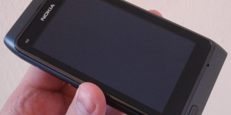 Legenda revine! Nokia N8 „renaște” în 2026 datorită pasionaților de tehnologie și unui firmware personalizat
